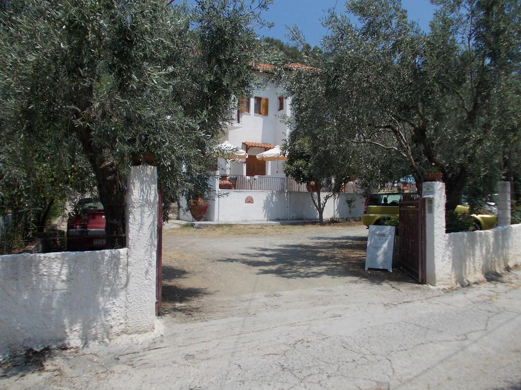Philippos Apartments Afissos Exteriör bild