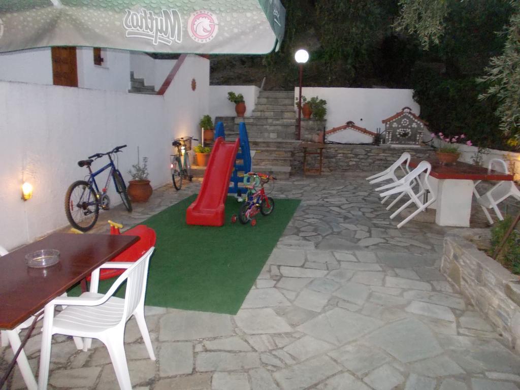 Philippos Apartments Afissos Exteriör bild